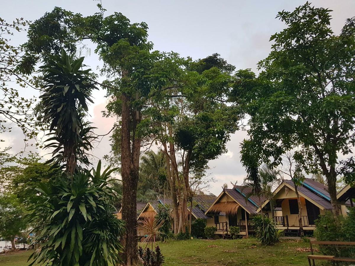 ฺbay Yard Hut Hotel Koh Chang Ngoại thất bức ảnh